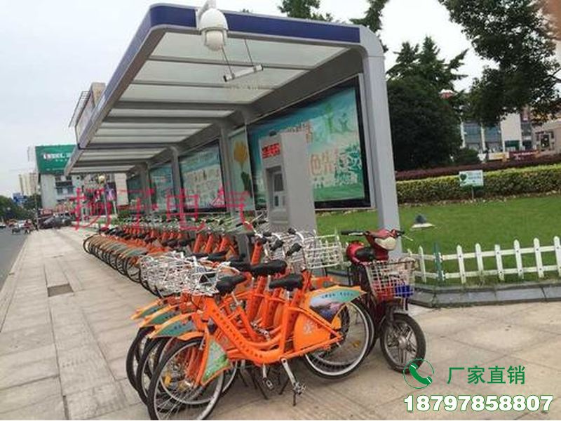 渭南地铁站共享单车存放亭